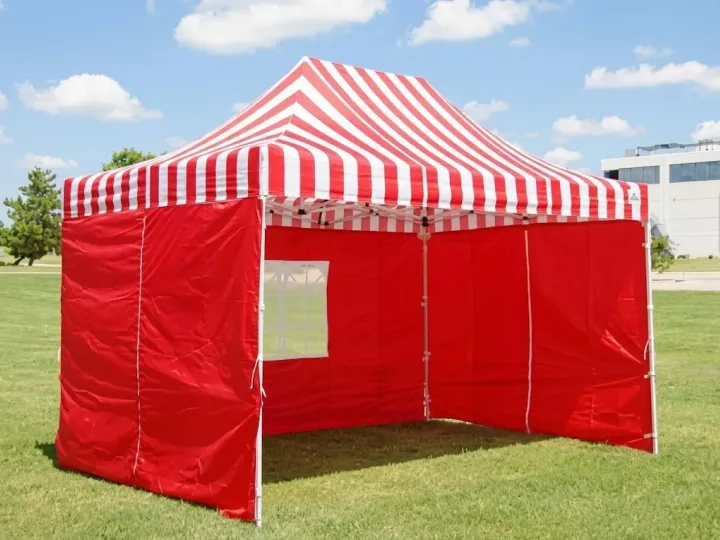 Carpas de feria en un evento (3)
