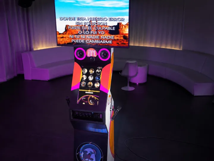 Karaoke profesional en un evento (5)