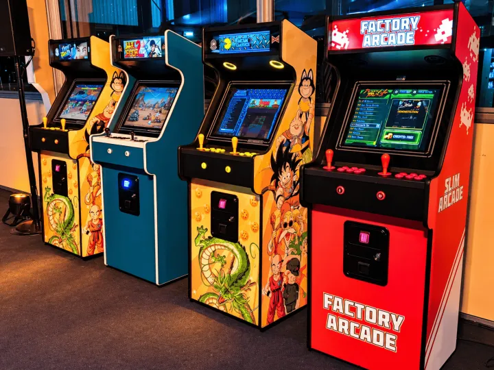 Máquinas arcade en un evento (6)
