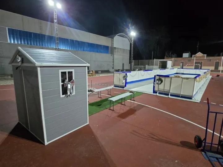 Pista de hielo ecológica en un evento (1)