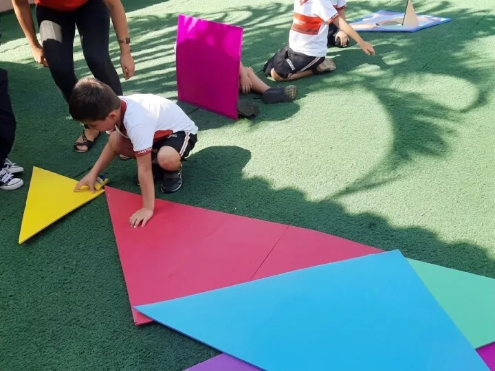 Tangram gigante en un evento (1)
