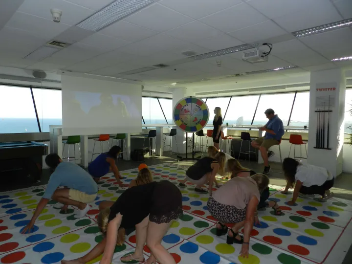 Twister gegant en un esdeveniment (2)