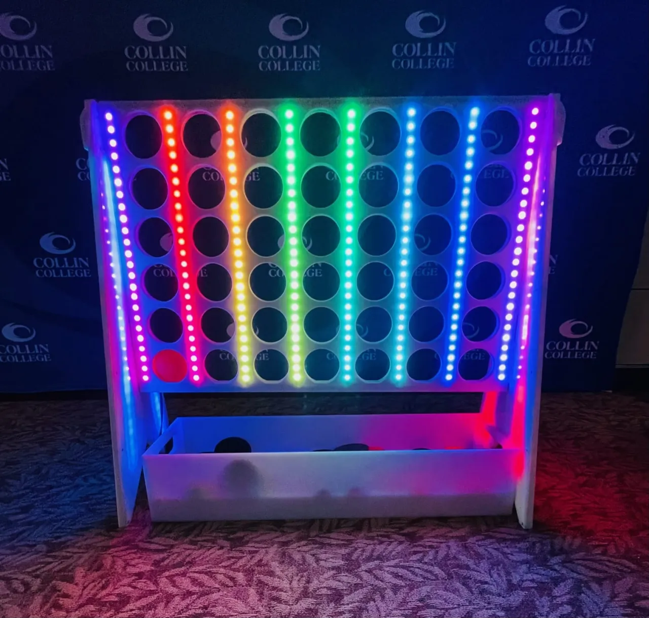 Conecta 4 XXL LED para ferias y eventos