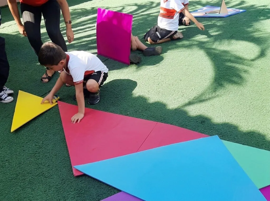 Tangram gegant per a fires i esdeveniments