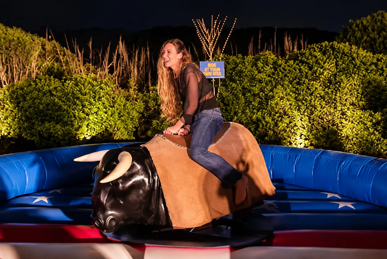 Toro mecánico para ferias y eventos